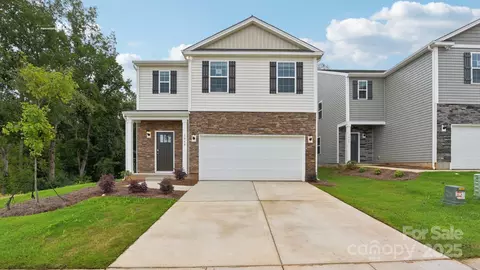 3567 Cramer Creek Dr, Gastonia, NC 28056