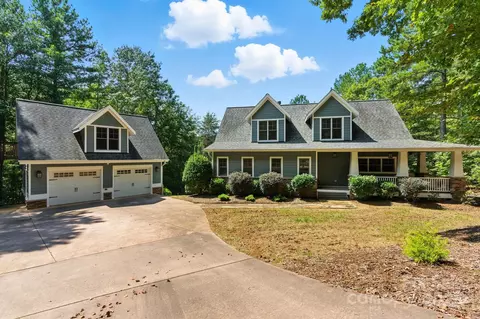 1461 Sunset Point Dr, Connelly Springs, NC 28612
