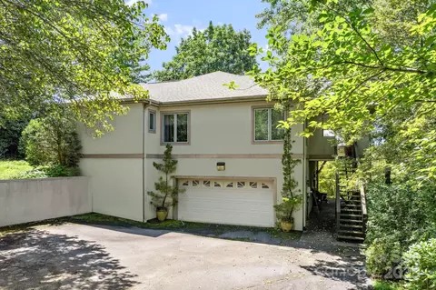 17 Perrion Ave, Weaverville, NC 28787