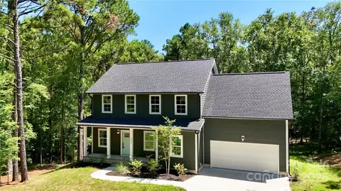 1541 Riverview Cir, Fort Lawn, SC 29714