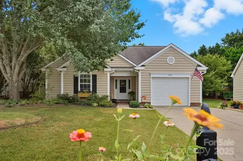 915 Ashburne Pl, Indian Trail, NC 28079