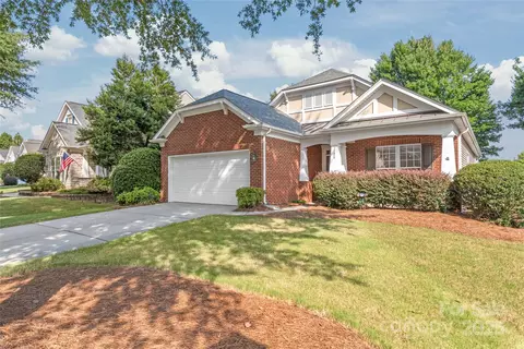 7229 Corduroy Ct, Matthews, NC 28105