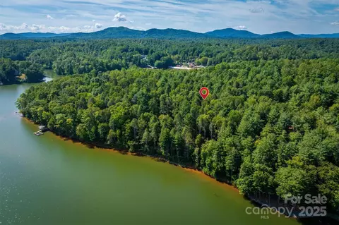 2205 Black Forest 28 Dr #28, Marion, NC 28752 photo 8