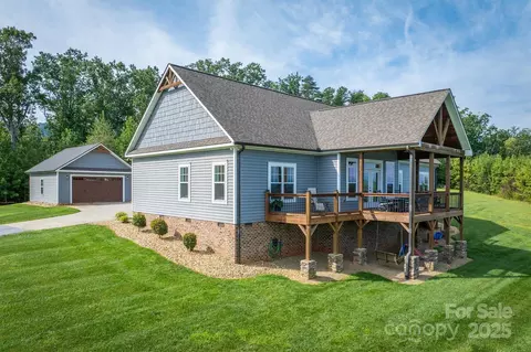 4777 Jenkins Rd, Morganton, NC 28655