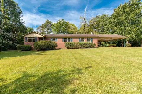 1967 Roland Williams Rd, Lancaster, SC 29720