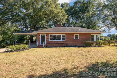 901 W Elm St, Shelby, NC 28150