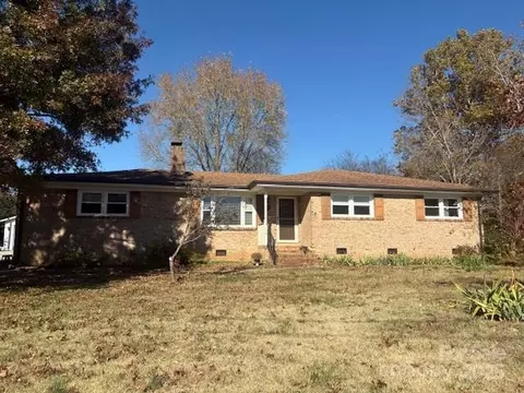 1132 Rembrandt Sw Dr SW, Concord, NC 28027