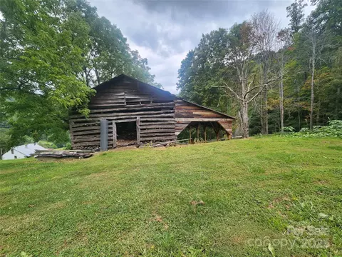 Exterior - 1925 S Fork Rd, Marshall, NC 28753 photo 1 of 10