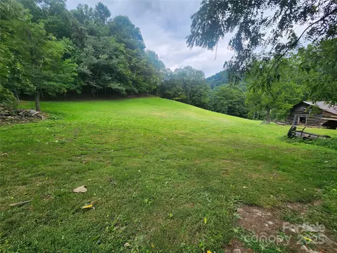 Exterior - 1925 S Fork Rd, Marshall, NC 28753 photo 4 of 10
