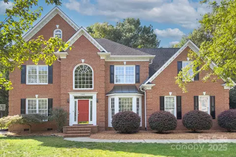 12825 Darby Chase Dr, Charlotte, NC 28277