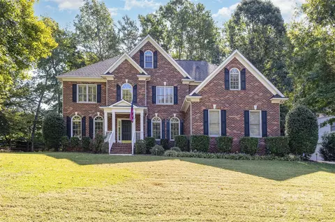 5510 Silver Creek Dr, Waxhaw, NC 28173