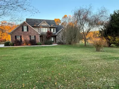 484 New Salem Rd, Statesville, NC 28625