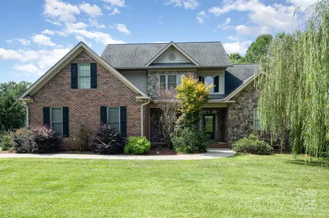 484 New Salem Rd, Statesville, NC 28625
