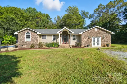 11720 Nc 801 Hwy, Mount Ulla, NC 28125