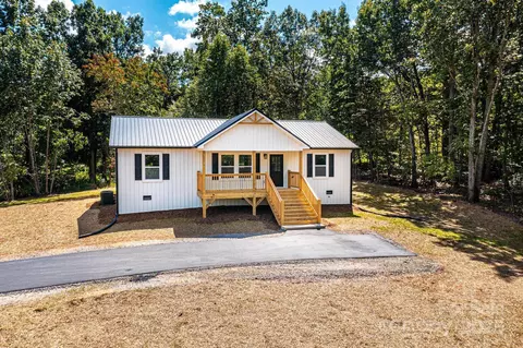7308 Mcduffy Rd, Connelly Springs, NC 28612