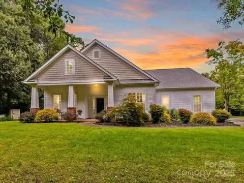 13035 Artisan Hill Dr, Huntersville, NC 28078