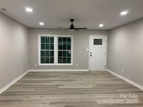 Living - 501 Colony Rd, Monroe, NC 28112 photo 1 of 2