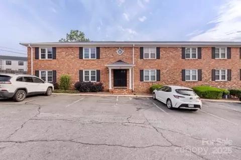 918 Mcalway B Rd #B, Charlotte, NC 28211