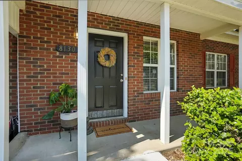 8130 Rudolph Rd, Charlotte, NC 28216