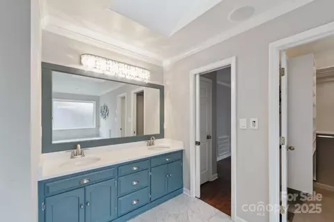 Bath - 22501 John Gamble Rd, Cornelius, NC 28031 photo 2 of 4