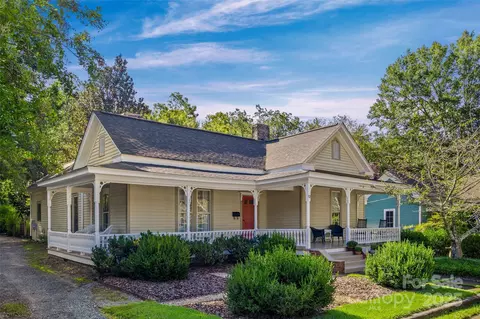 12 Wright Ave, York, SC 29745