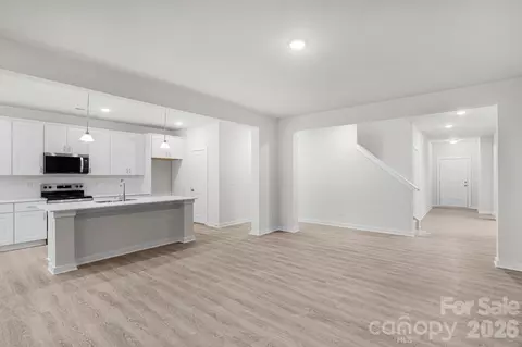 Living - 5624 Tipton Rd, Monroe, NC 28112 photo 2 of 6