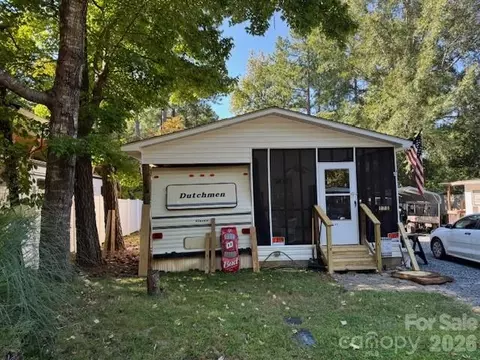 175 Roberts Ridge Rd, Mount Gilead, NC 27306