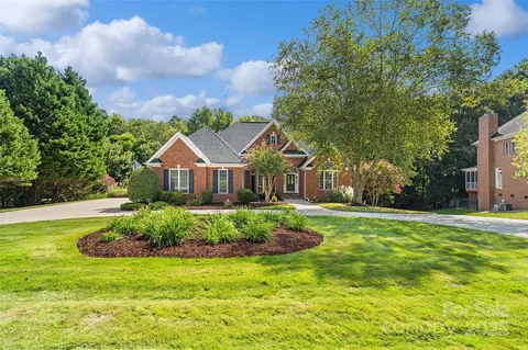 1116 Torrington Cir, Rock Hill, SC 29732