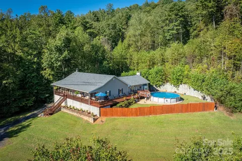 5933 Nubbin Creek Rd, Lenoir, NC 28645