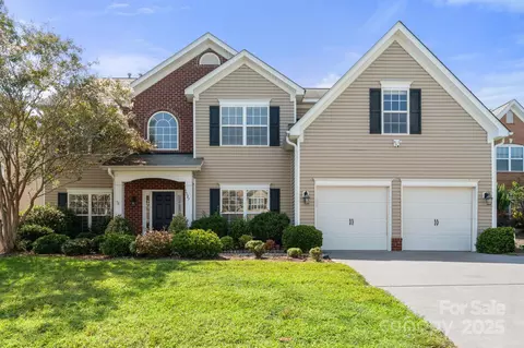 3527 Glenfield Ln, Clemmons, NC 27012