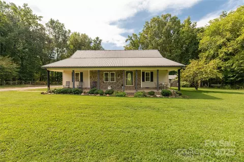 1865 Mcconnells W Hwy W, Mcconnells, SC 29726