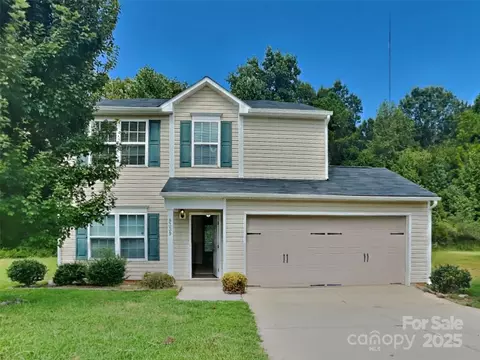 9339 Bradstreet Commons 25 Way #25, Charlotte, NC 28215