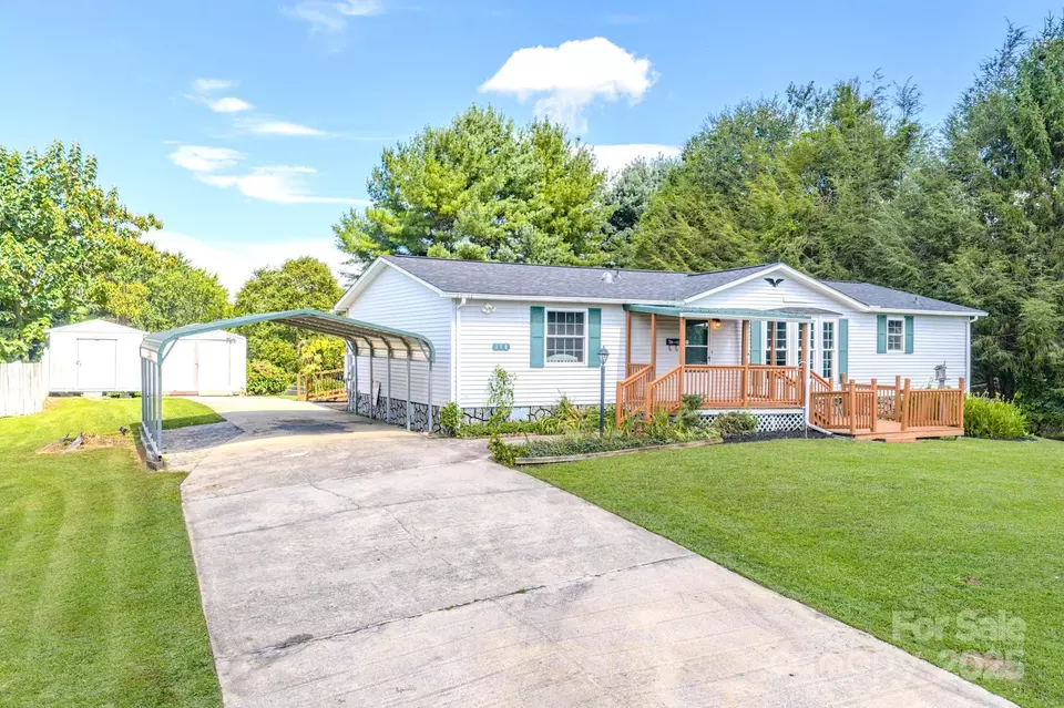 Exterior - 110 Haven Rd, East Flat Rock, NC 28726 photo 3 of 12
