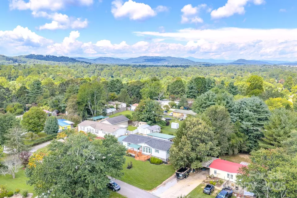 View/Area - 110 Haven Rd, East Flat Rock, NC 28726 photo 6 of 6