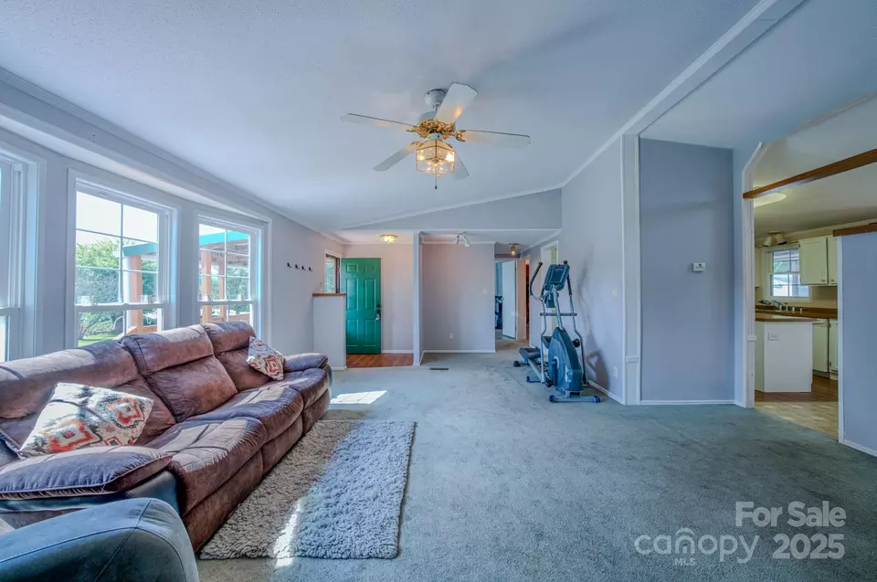 Living - 110 Haven Rd, East Flat Rock, NC 28726 photo 5 of 5