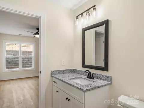 Bath - 202 Beacon Ave, Morganton, NC 28655 photo 3 of 5