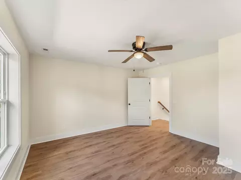 Bedroom - 202 Beacon Ave, Morganton, NC 28655 photo 4 of 7