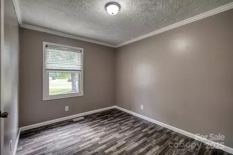 Bedroom - 5029 Scott Rd, Morganton, NC 28655 photo 6 of 6