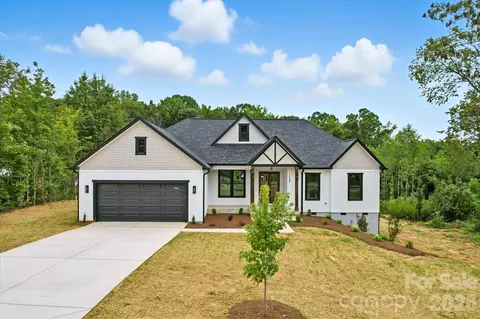 1132 Reba Ln, Kannapolis, NC 28081