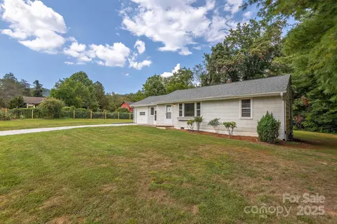 316 Old Haw Creek Rd, Asheville, NC 28805