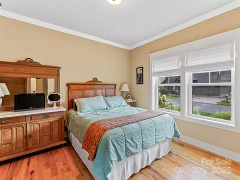 Bedroom - 54 Stills Creek Loop, Fairview, NC 28730 photo 4 of 4