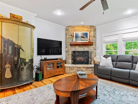 Living - 54 Stills Creek Loop, Fairview, NC 28730 photo 2 of 2