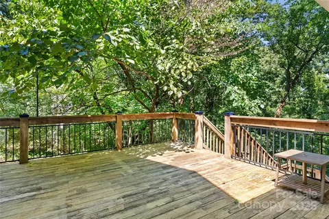 Exterior - 80 Laurel Ave, Tryon, NC 28782 photo 6 of 9