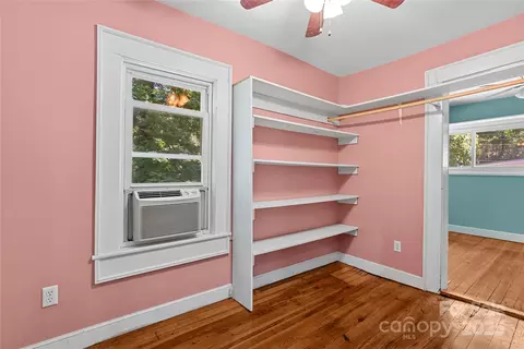 Bedroom - 80 Laurel Ave, Tryon, NC 28782 photo 9 of 11