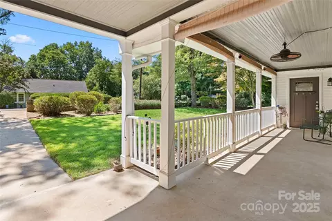Exterior - 80 Laurel Ave, Tryon, NC 28782 photo 5 of 9