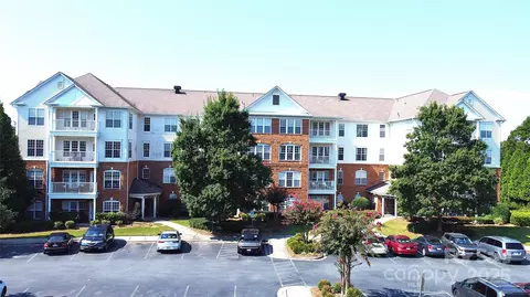 14624 Via Sorrento Dr, Charlotte, NC 28277