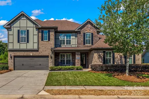 831 Tyne Dr, Fort Mill, SC 29715