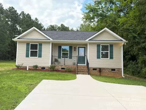 117 Hamilton St, Chester, SC 29706