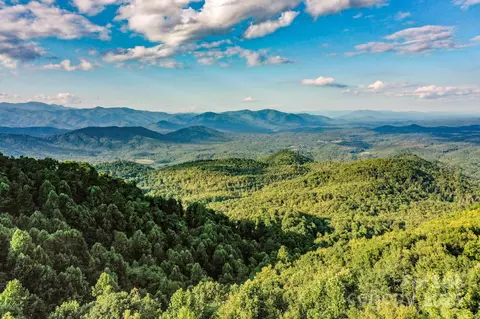 9999 Cliffledge Trl, Black Mountain, NC 28711