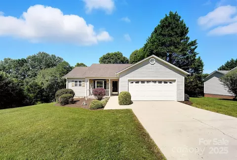 223 Taylor Cir, Granite Falls, NC 28630